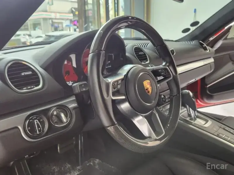 2018 Porsche Cayman с пробегом 31 500 км