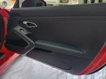 2018 Porsche Cayman с пробегом 31 500 км