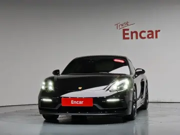 2023 Porsche Cayman с пробегом 14 336 км