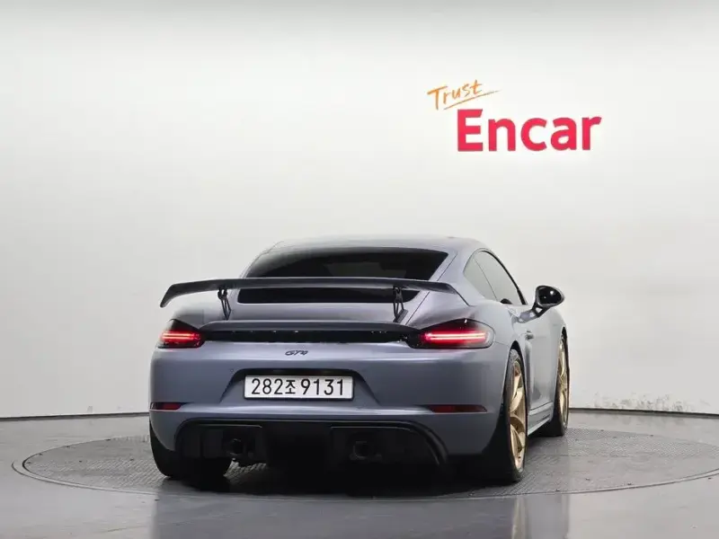 2023 Porsche Cayman GT4 с пробегом 4 782 км