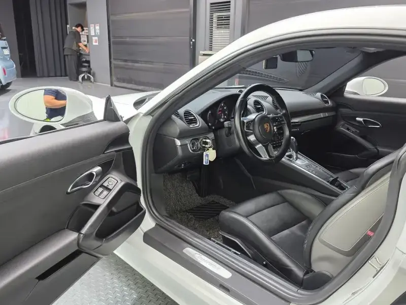 2018 Porsche Cayman с пробегом 51 643 км