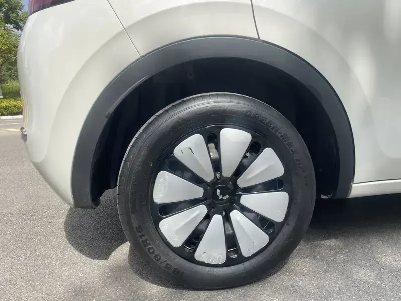 2023 Wuling Wuling Bingo с пробегом 37 000 км