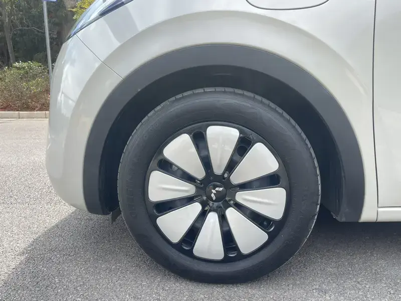 2023 Wuling Wuling Bingo с пробегом 37 000 км