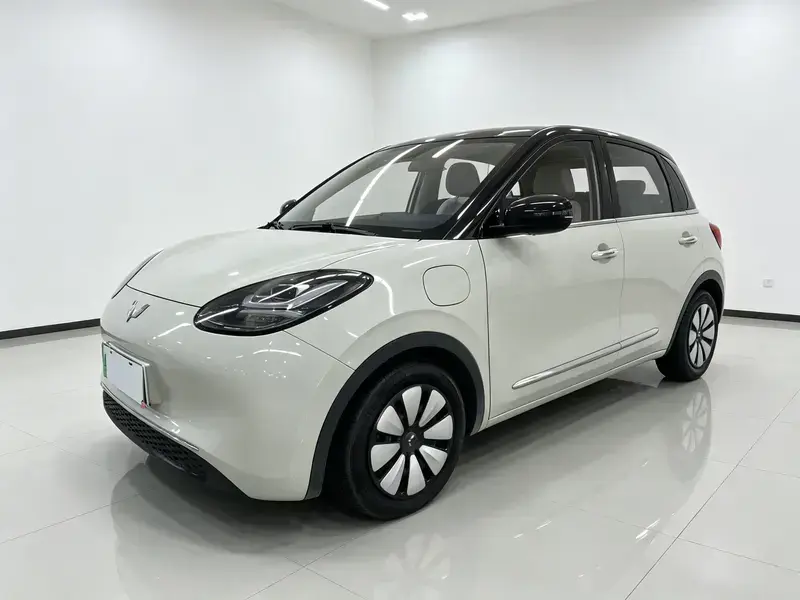2023 Wuling Wuling Bingo с пробегом 30 100 км