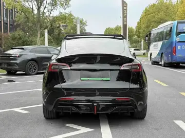 2022 Tesla Model Y с пробегом 60 000 км