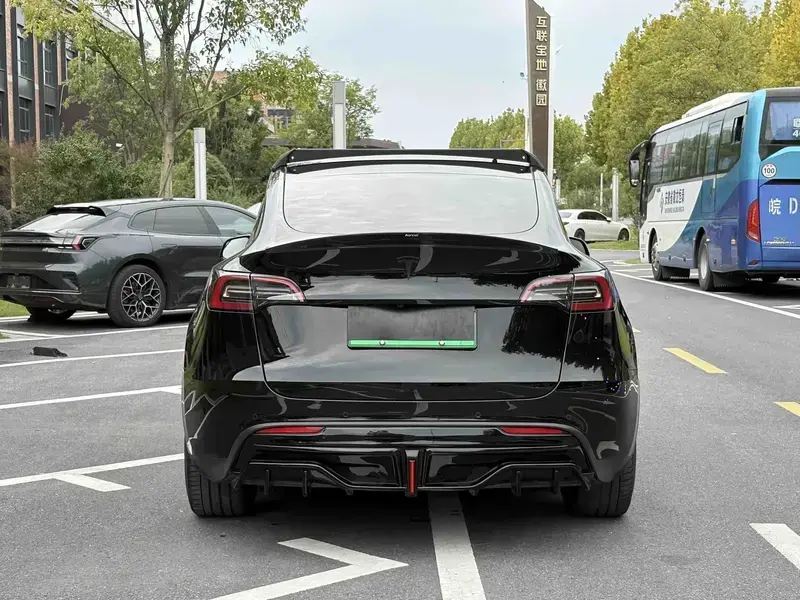 2022 Tesla Model Y с пробегом 60 000 км