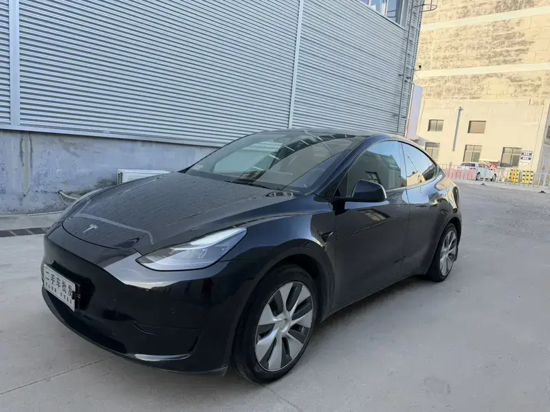 2022 Tesla Model Y с пробегом 259 000 км