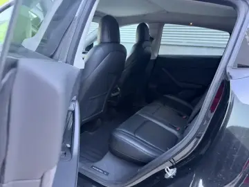 2022 Tesla Model Y с пробегом 259 000 км