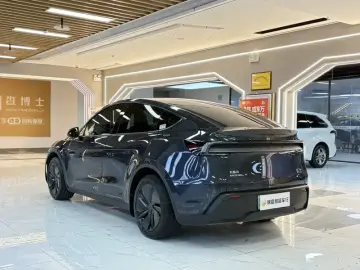 2025 Tesla Model Y с пробегом 55 000 км