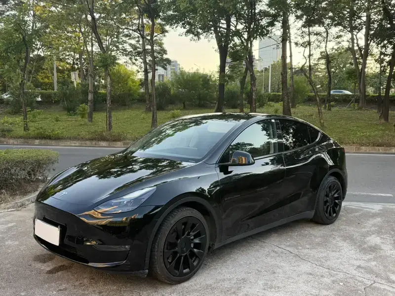 2021 Tesla Model Y с пробегом 140 000 км