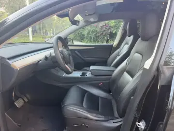 2021 Tesla Model Y с пробегом 140 000 км