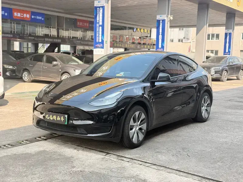 2022 Tesla Model Y с пробегом 84 000 км