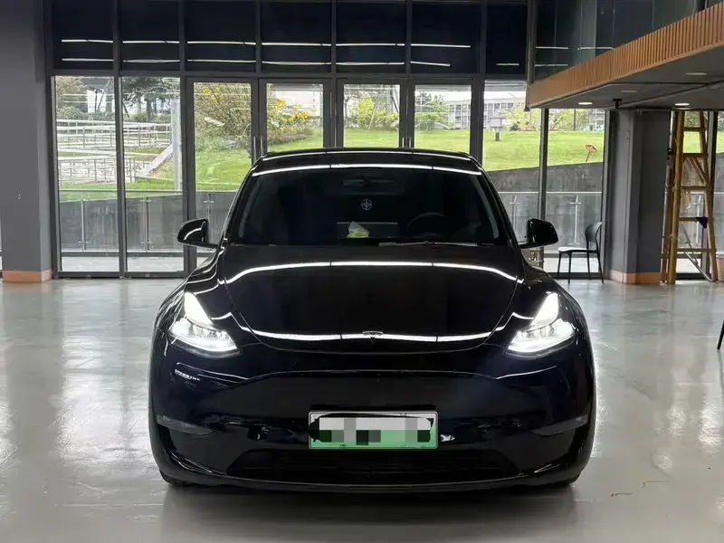 2022 Tesla Model Y с пробегом 60 000 км
