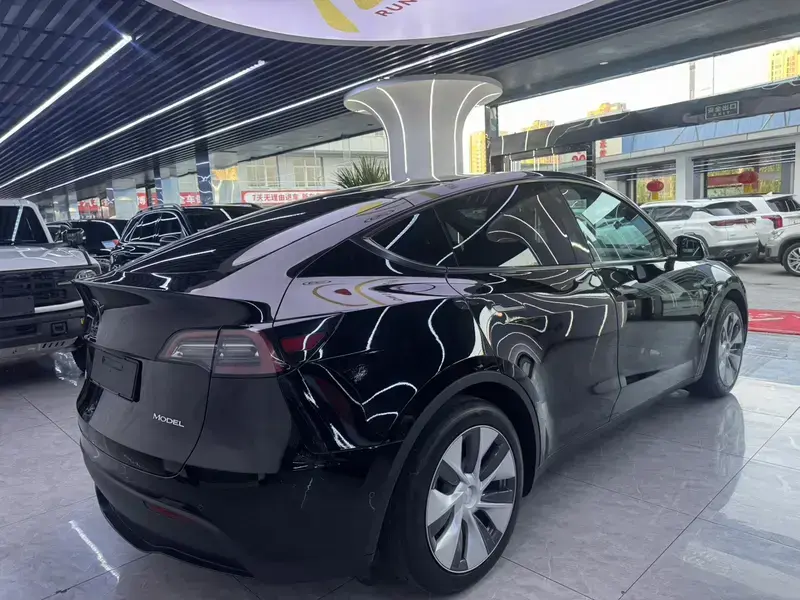 2022 Tesla Model Y с пробегом 75 200 км