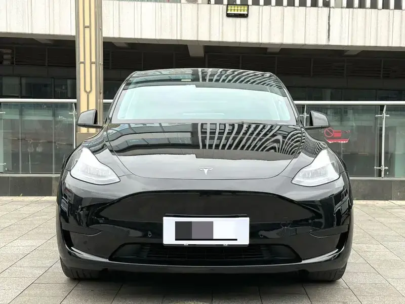 2022 Tesla Model Y с пробегом 65 000 км