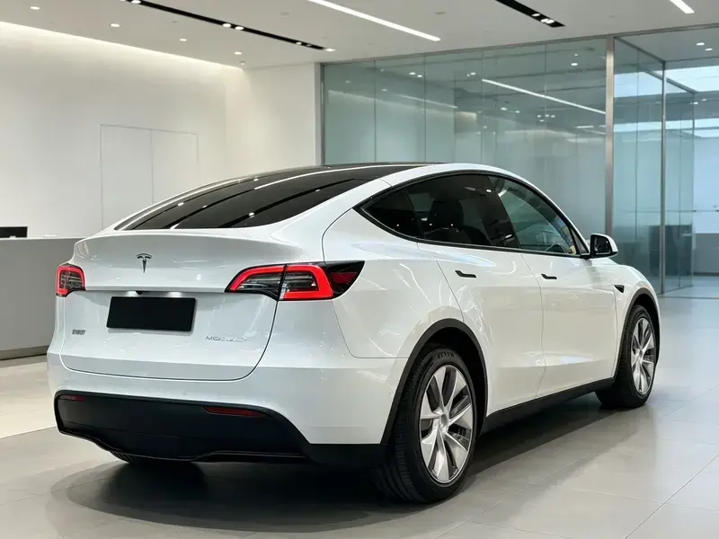2022 Tesla Model Y с пробегом 103 000 км