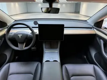 2022 Tesla Model Y с пробегом 103 000 км