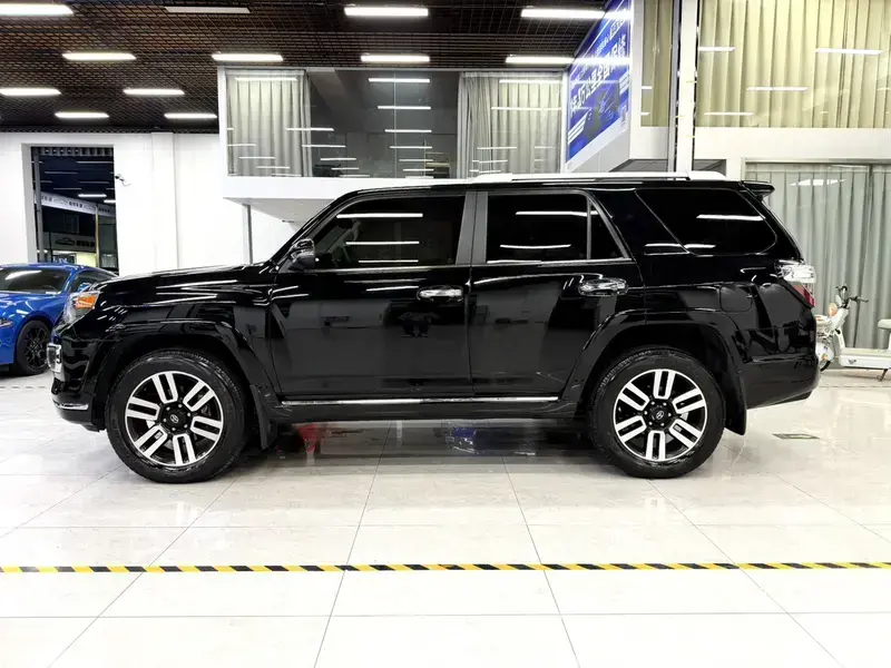 2022 Toyota 4Runner с пробегом 40 000 км