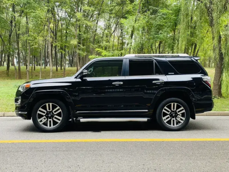 2020 Toyota 4Runner с пробегом 123 000 км