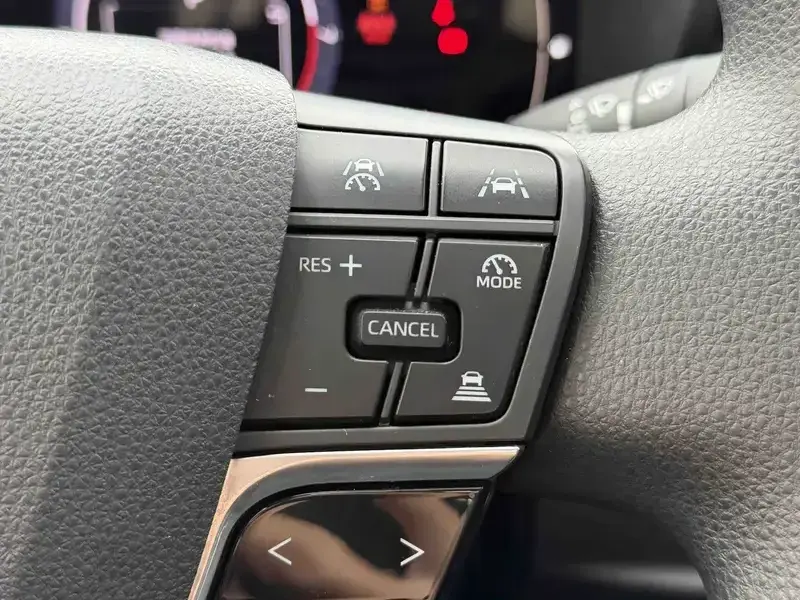 2026 Toyota Camry с пробегом 10 000 км