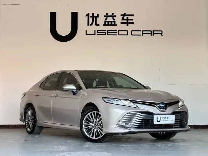 2019 Toyota Camry с пробегом 61 300 км