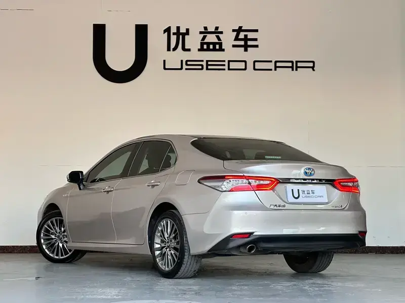 2019 Toyota Camry с пробегом 61 300 км