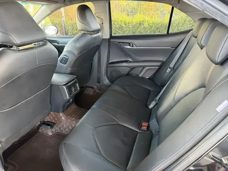 2021 Toyota Camry с пробегом 144 000 км