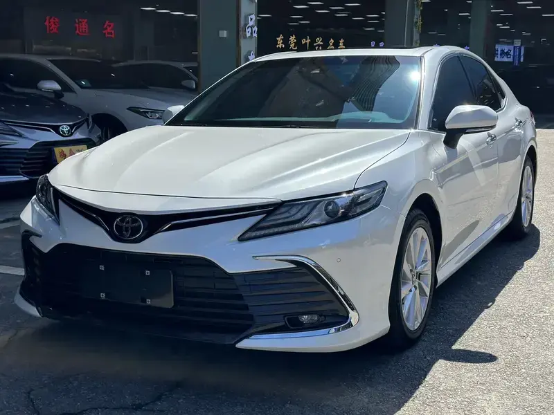2021 Toyota Camry с пробегом 31 000 км