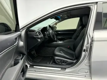 2021 Toyota Camry с пробегом 96 900 км