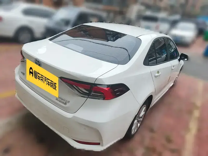2021 Toyota Corolla с пробегом 27 200 км