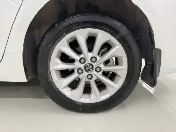 2021 Toyota Corolla с пробегом 15 000 км