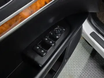 2020 Lincoln Nautilus с пробегом 120 568 км