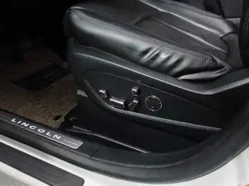 2020 Lincoln Nautilus с пробегом 120 568 км