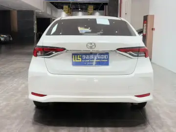 2023 Toyota Corolla с пробегом 11 800 км