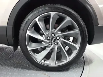2020 Lincoln Nautilus с пробегом 72 443 км