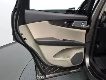 2020 Lincoln Nautilus с пробегом 72 443 км