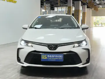 2023 Toyota Corolla с пробегом 11 800 км