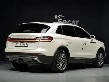 2019 Lincoln Nautilus с пробегом 152 054 км