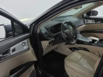 2019 Lincoln Nautilus с пробегом 98 866 км