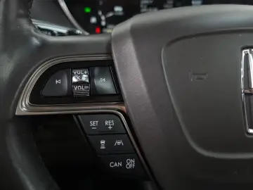 2019 Lincoln Nautilus с пробегом 98 866 км
