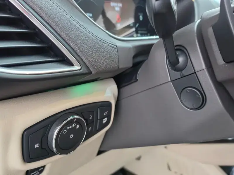 2019 Lincoln Nautilus с пробегом 98 866 км