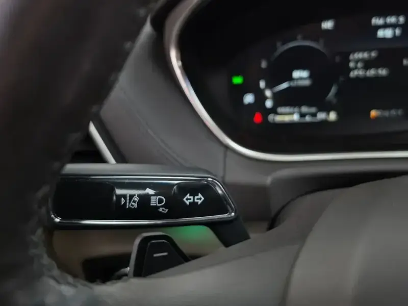 2019 Lincoln Nautilus с пробегом 98 866 км