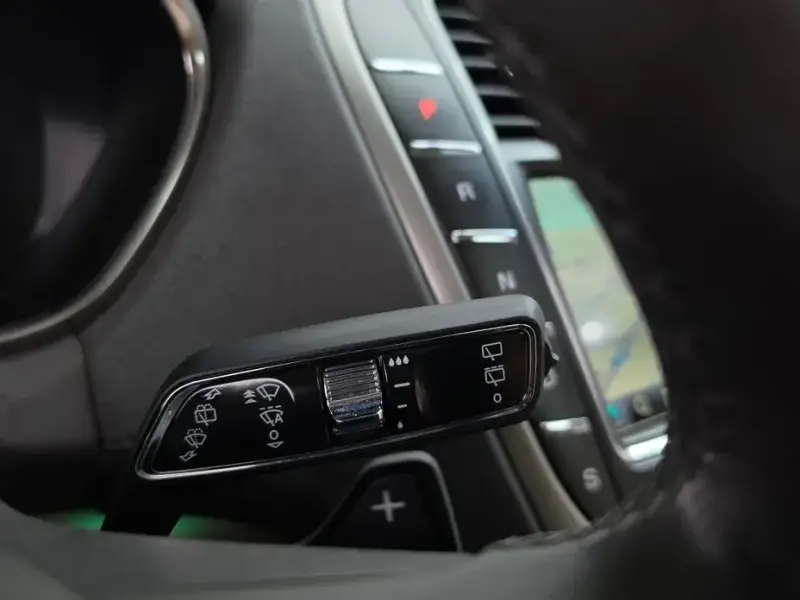 2019 Lincoln Nautilus с пробегом 98 866 км