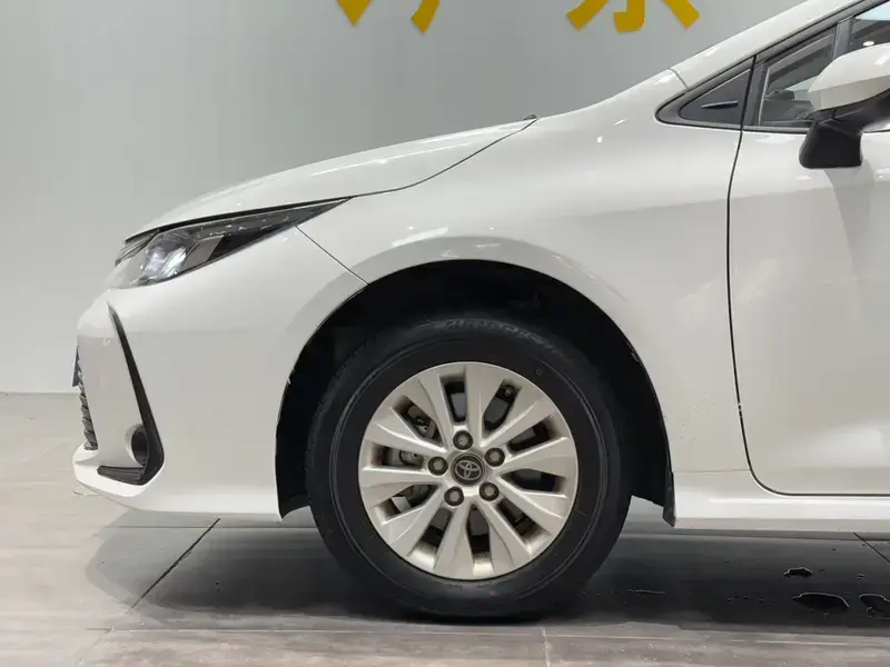 2023 Toyota Corolla с пробегом 11 800 км