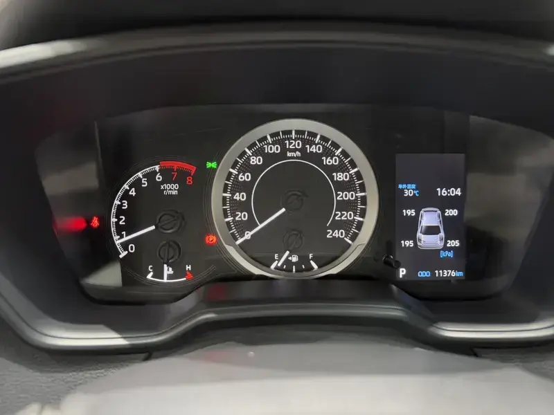 2023 Toyota Corolla с пробегом 11 800 км
