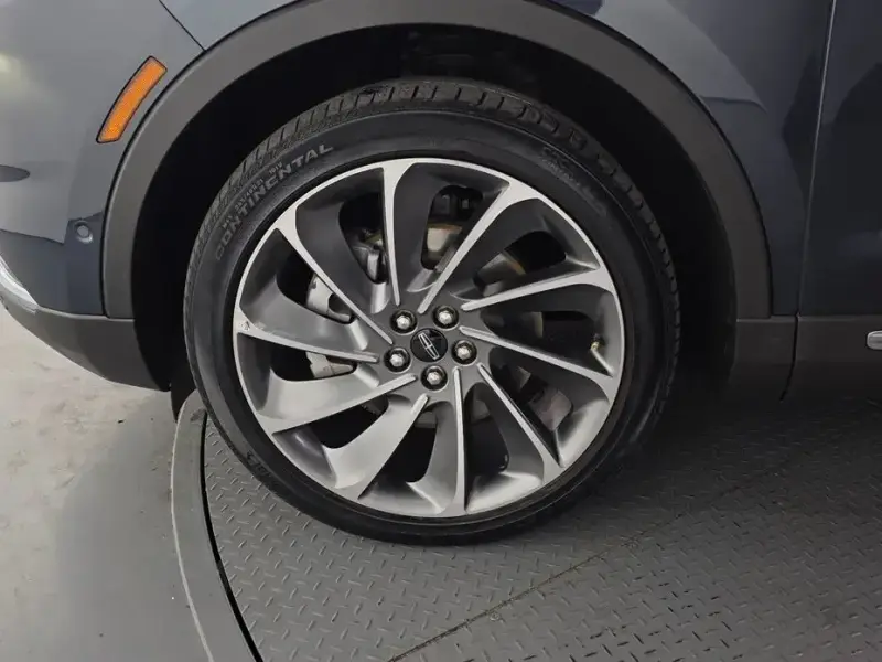 2021 Lincoln Nautilus с пробегом 49 346 км