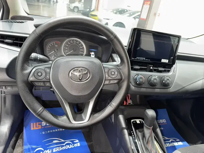 2023 Toyota Corolla с пробегом 11 800 км