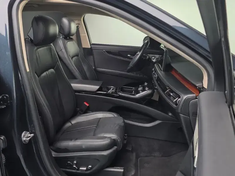 2021 Lincoln Nautilus с пробегом 49 346 км
