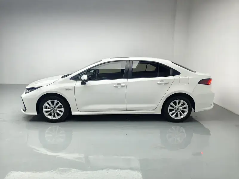 2023 Toyota Corolla с пробегом 27 500 км