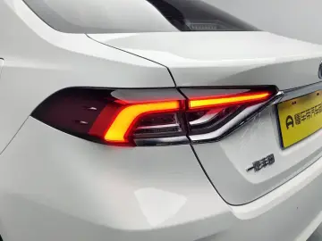 2023 Toyota Corolla с пробегом 27 500 км